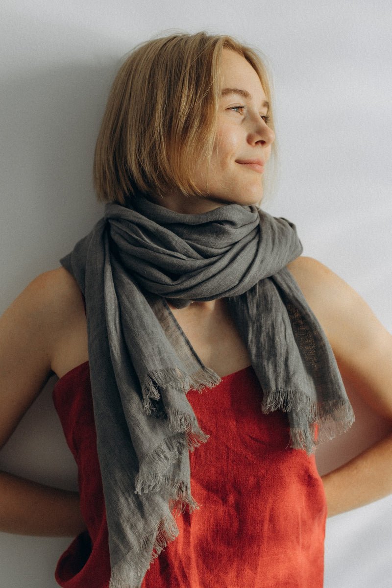 Linen Scarf dark gray